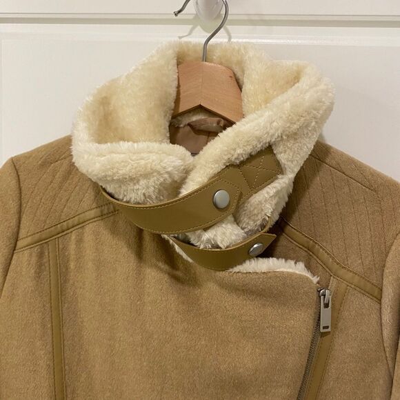 Zara Basic Wool Sherpa Blend Long Sleeve Coat.  Tan/Cream. Medium. Streetwear. - Picture 15 of 16